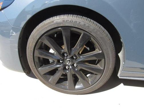 2024 Mazda Mazda3 2.5 S Carbon Edition