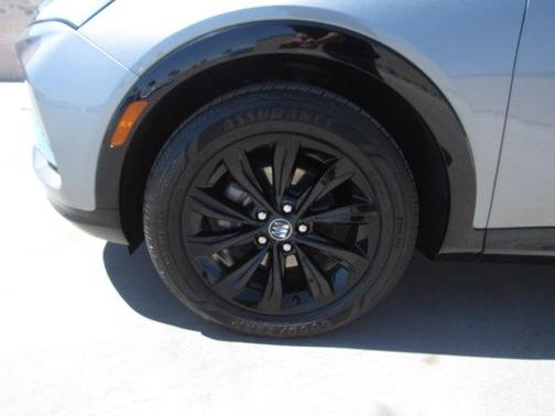 Moonstone Gray Metallic 2024 Buick Envista Sport Touring