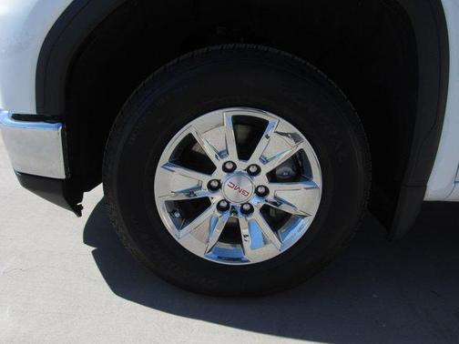 2025 GMC Sierra 1500 SLE