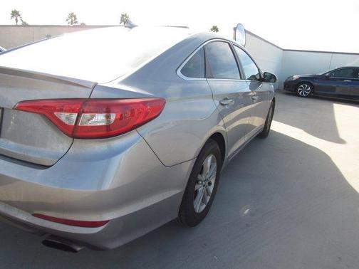 2017 Hyundai SONATA Base