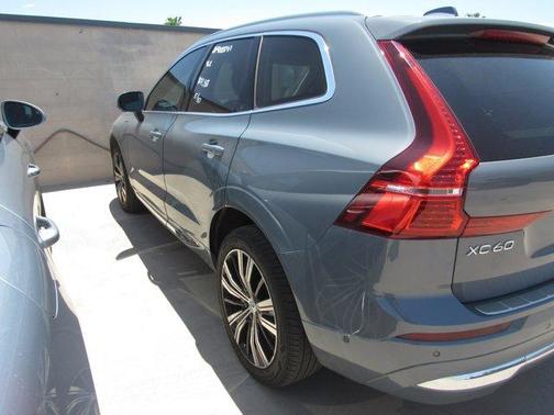2022 Volvo XC60 Recharge Plug-In Hybrid INSCRIPTION