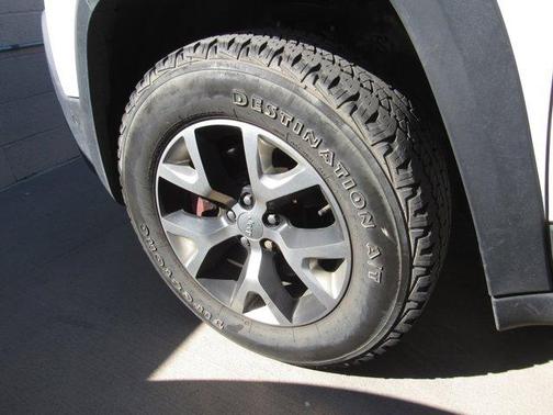 2015 Jeep Cherokee Trailhawk