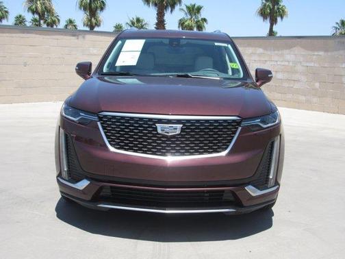 2022 Cadillac XT6 Premium Luxury FWD