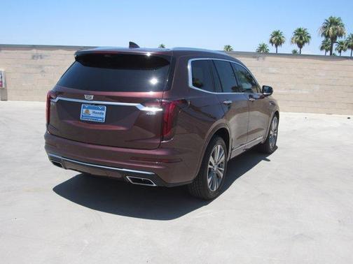 2022 Cadillac XT6 Premium Luxury FWD