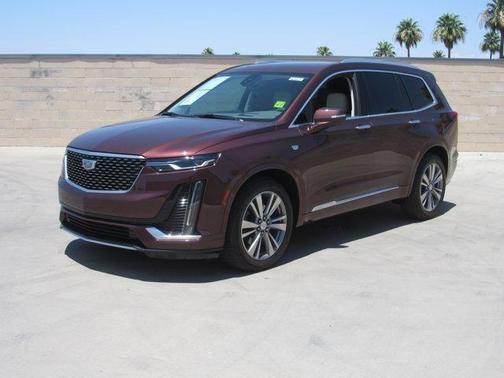 2022 Cadillac XT6 Premium Luxury FWD