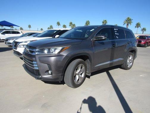 2017 Toyota Highlander Limited Platinum