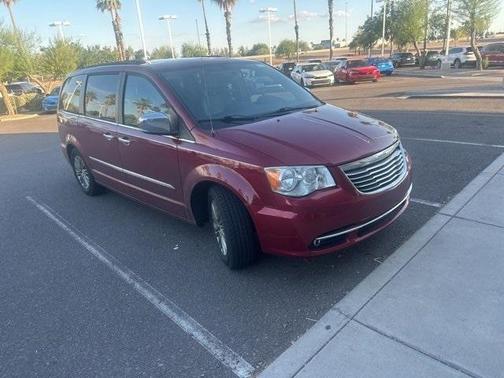 2014 Chrysler Town & Country Touring-L