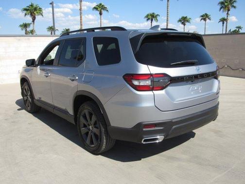 2025 Honda Pilot Sport