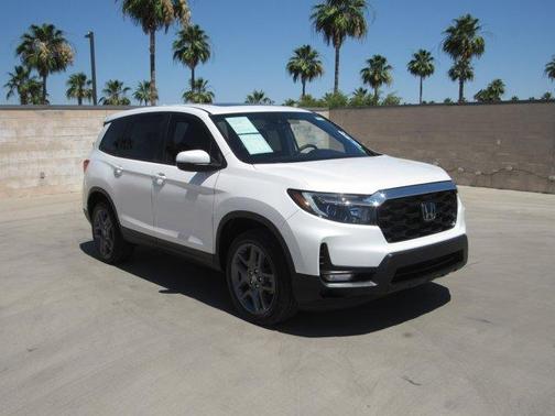Platinum White Pearl 2023 Honda Passport EX-L