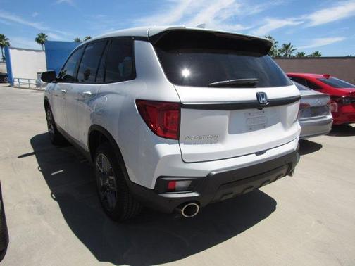 Platinum White Pearl 2023 Honda Passport EX-L