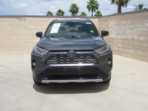 2019 Toyota RAV4 Hybrid XSE
