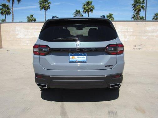 2025 Honda Pilot Sport
