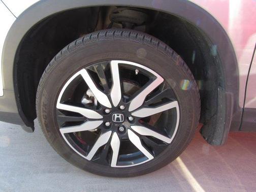 2022 Honda Pilot Touring 7-Passenger