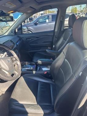 2019 Honda Pilot Touring 7-Passenger