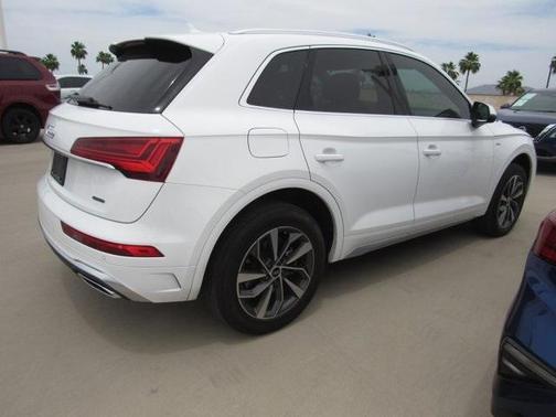 2023 Audi Q5 45 S line Premium Plus