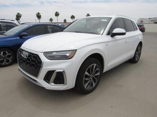 2023 Audi Q5 45 S line Premium Plus