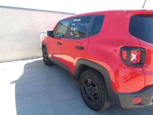 Colorado Red Clearcoat 2020 Jeep Renegade Sport