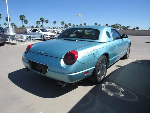 2002 Ford Thunderbird 