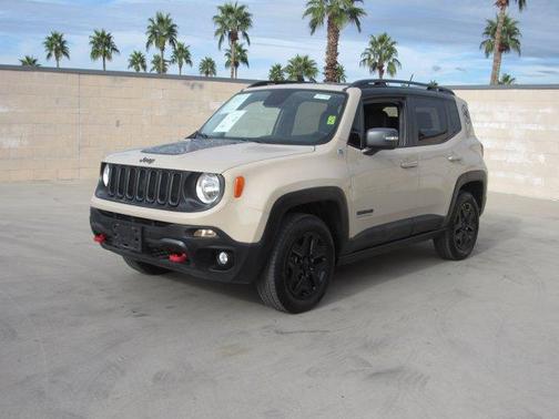 2017 Jeep Renegade Trailhawk