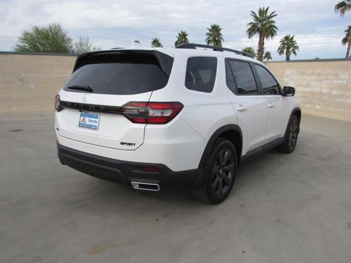 2025 Honda Pilot Sport