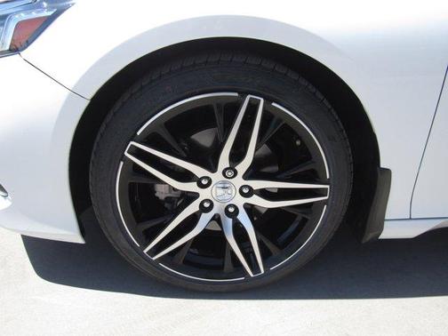 2021 Honda Accord Touring 2.0T