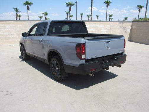 2023 Honda Ridgeline Sport