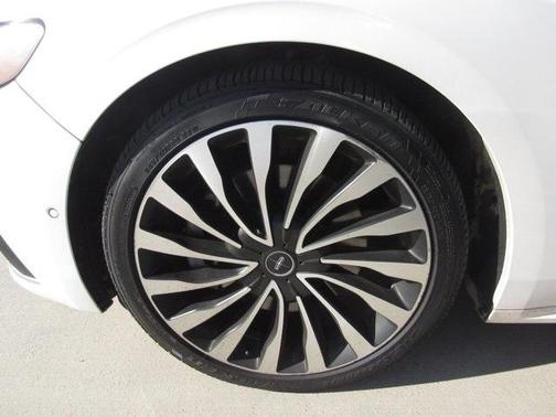 2018 Lincoln Continental Black Label