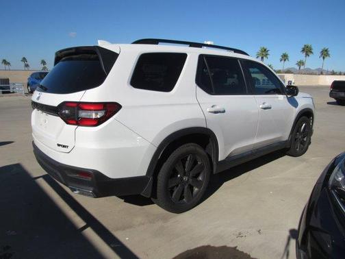 2023 Honda Pilot Sport