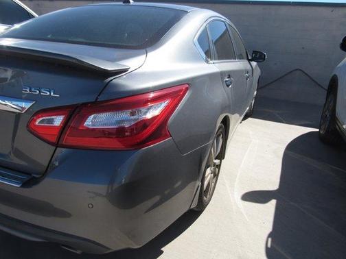 2016 Nissan Altima 3.5 SL