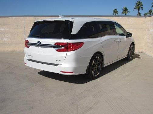 2022 Honda Odyssey Elite