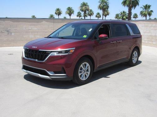 2023 Kia Carnival LX