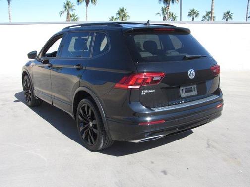 2021 Volkswagen Tiguan 2.0T SE R-Line Black