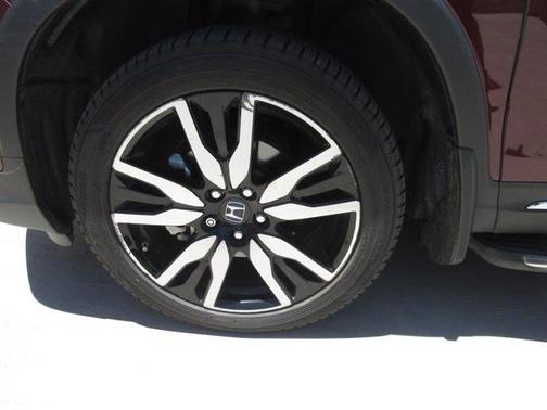 2022 Honda Pilot Touring 7-Passenger