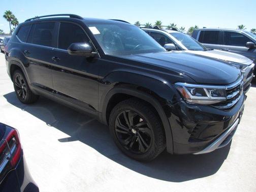 2022 Volkswagen Atlas 3.6L SE w/Technology