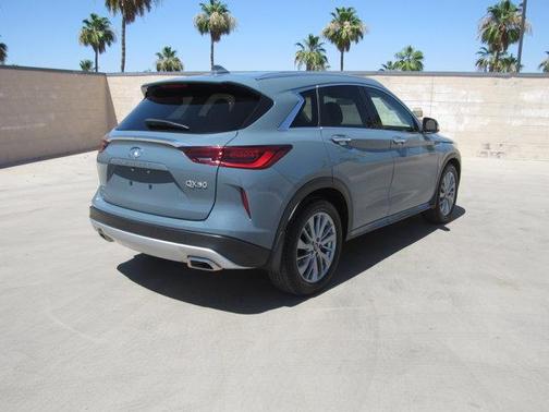 2024 INFINITI QX50 Luxe