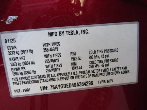 2025 Tesla Model Y Long Range