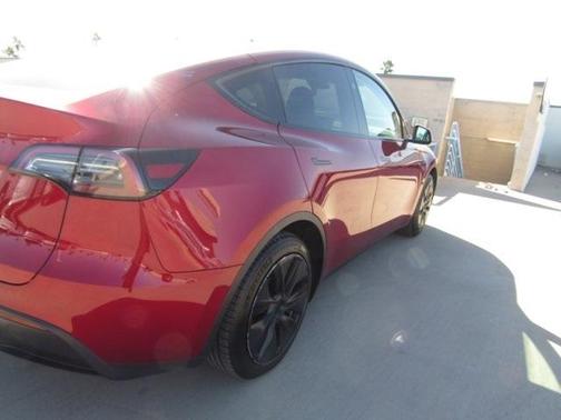 2025 Tesla Model Y Long Range