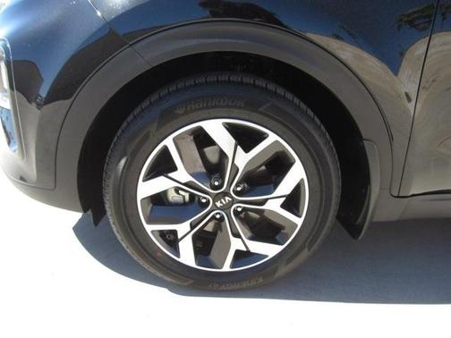 2022 Kia Sportage EX