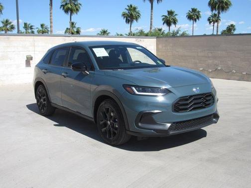 Pearl 2025 Honda HR-V Sport