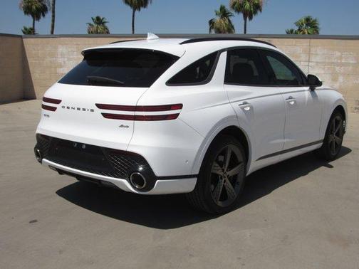 2023 Genesis GV70 2.5T