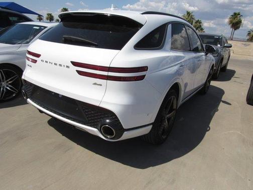 2023 Genesis GV70 2.5T