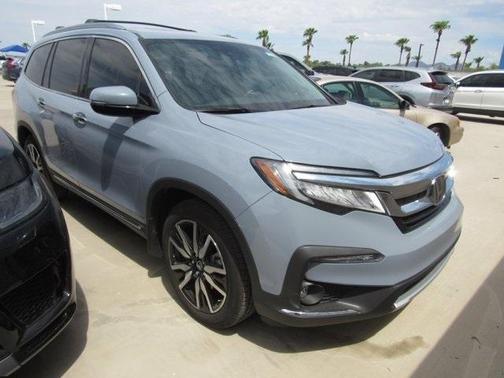 2022 Honda Pilot Touring 7-Passenger