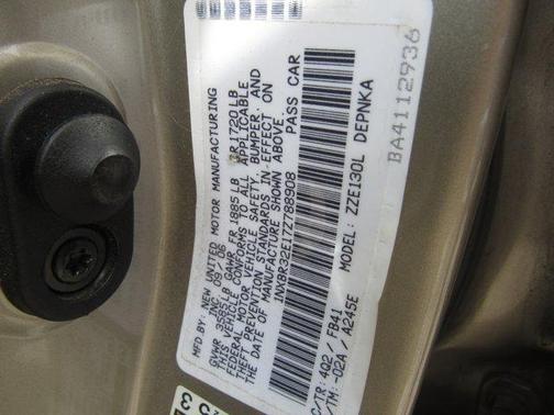 Beige 2007 Toyota Corolla LE