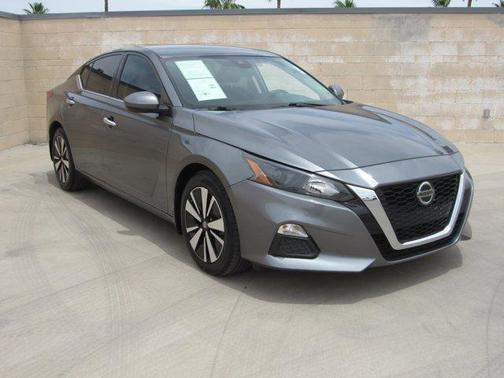 2022 Nissan Altima 2.5 S