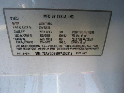 2023 Tesla Model Y Long Range