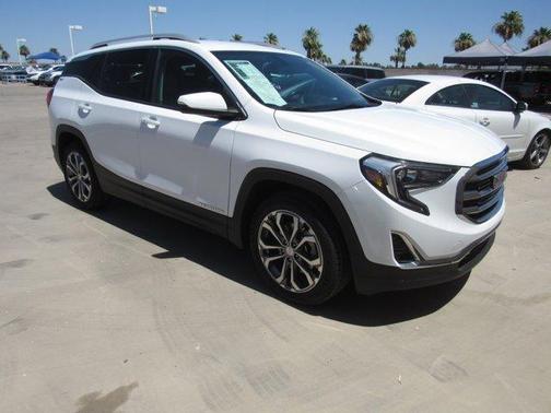 Summit White 2018 GMC Terrain SLT