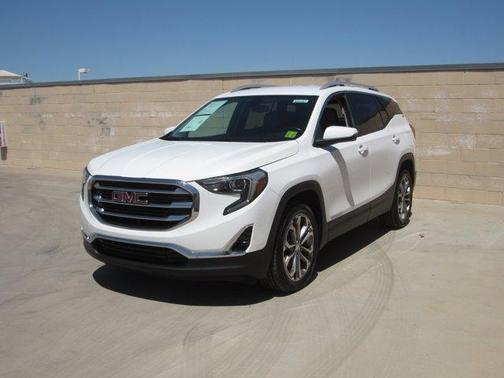 Summit White 2018 GMC Terrain SLT