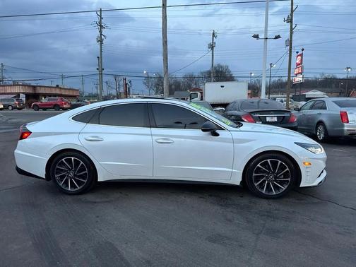 2020 Hyundai SONATA SEL Plus