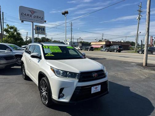 Blizzard Pearl 2018 Toyota Highlander SE