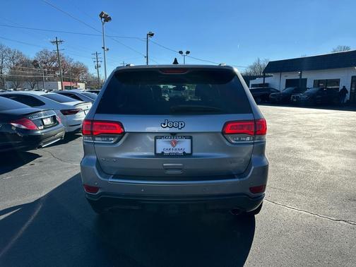 2018 Jeep Grand Cherokee Sterling Edition